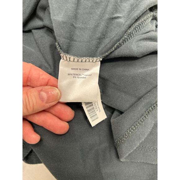 Quince Tencel Jersey Fit & Flare Dress in Dark Olive. Size S - Picture 8 of 8